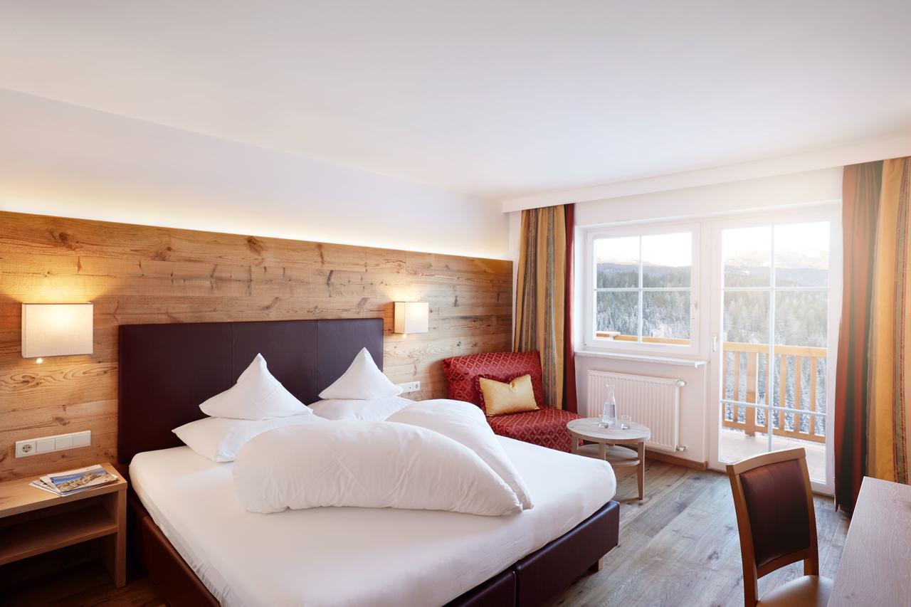 Familienhotel Maria Обереген Екстериор снимка